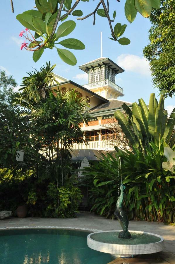 Chakrabongse Villas Banguecoque Exterior foto